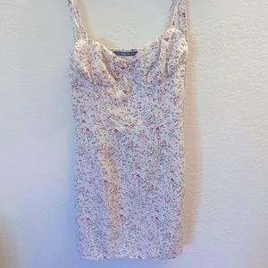 SHEIN XS. Cups on dress will hold a B max